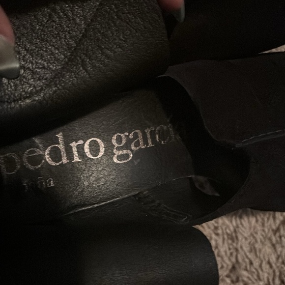 Pedro Garcia Charlie Women's Black Suede Peep Toe Cut Out Booties Size 40 1/2 - Picture 7 of 9